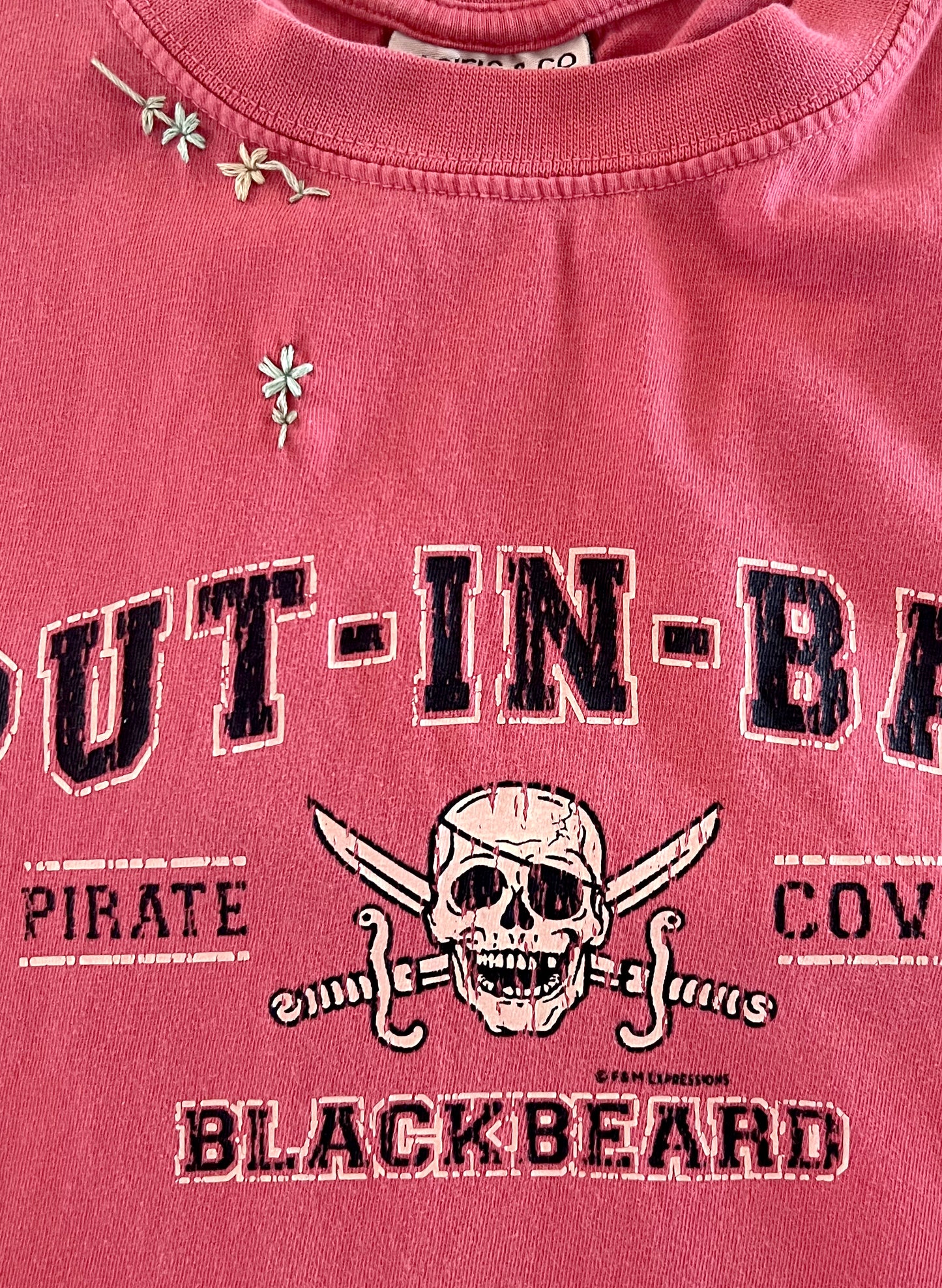 Put-In-Bay Pirate Cove Cropped Muscle Tee