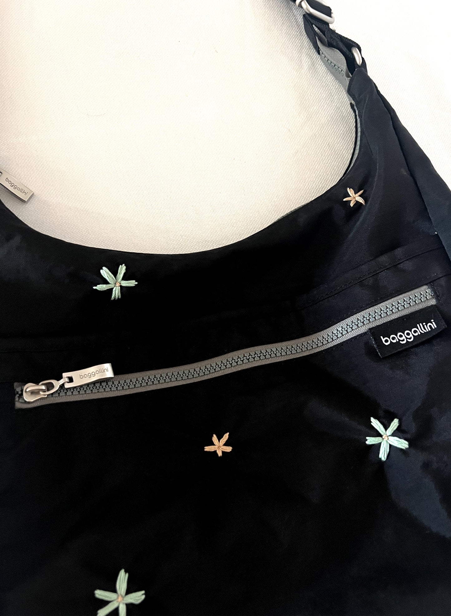 Baggallini Hobo Crossbody