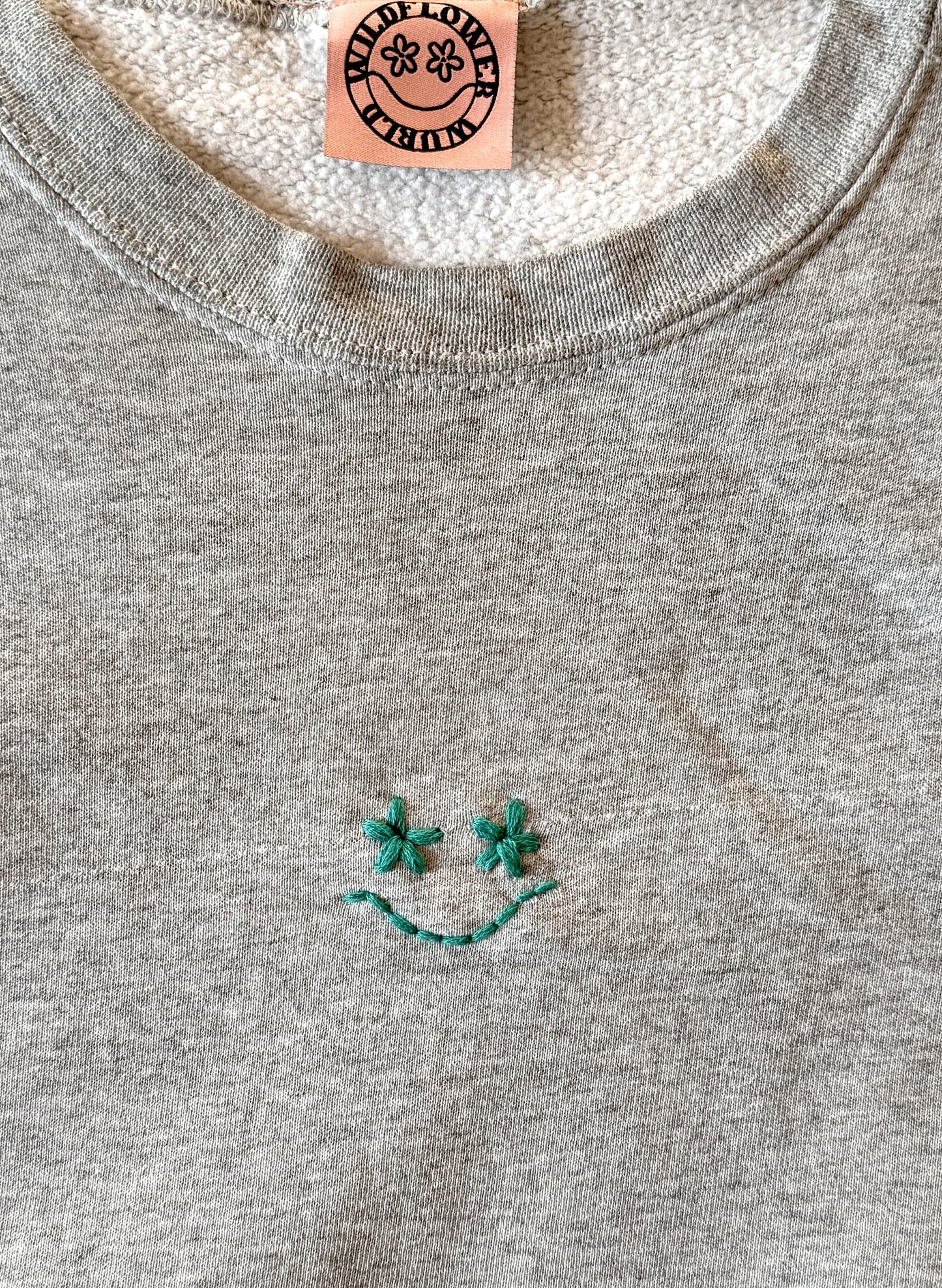 WF Smiley Pullover