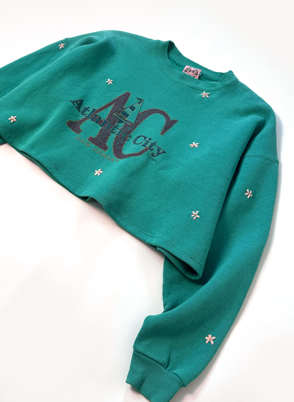 Atlantic City Cropped Pullover