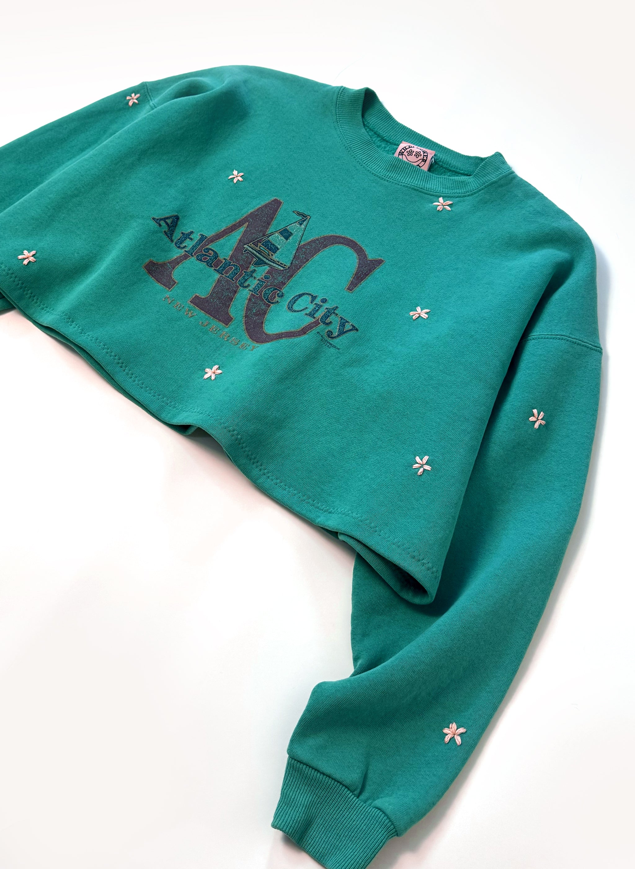 Atlantic City Cropped Pullover