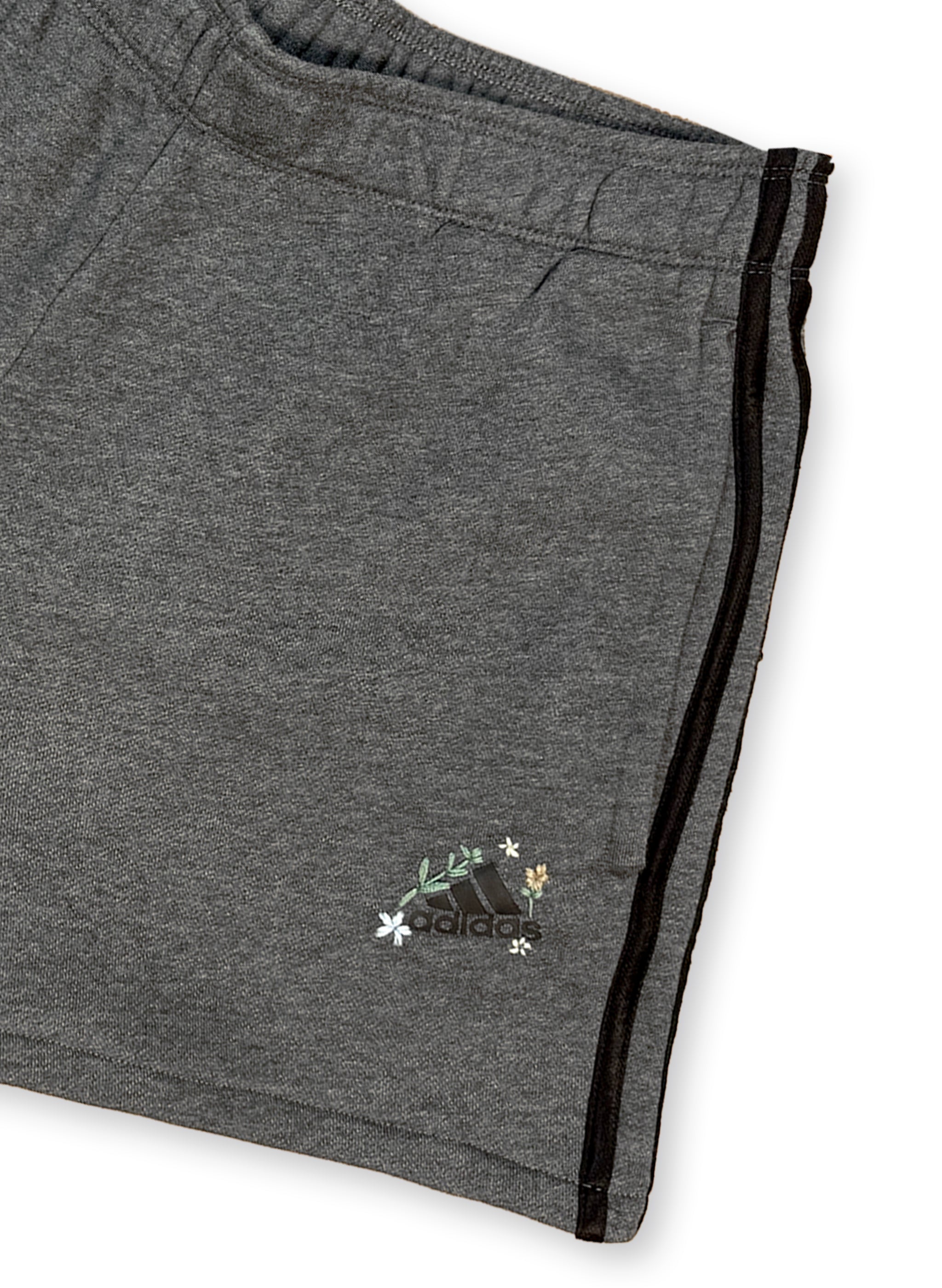 Reworked Adidas Sweatshorts (L)