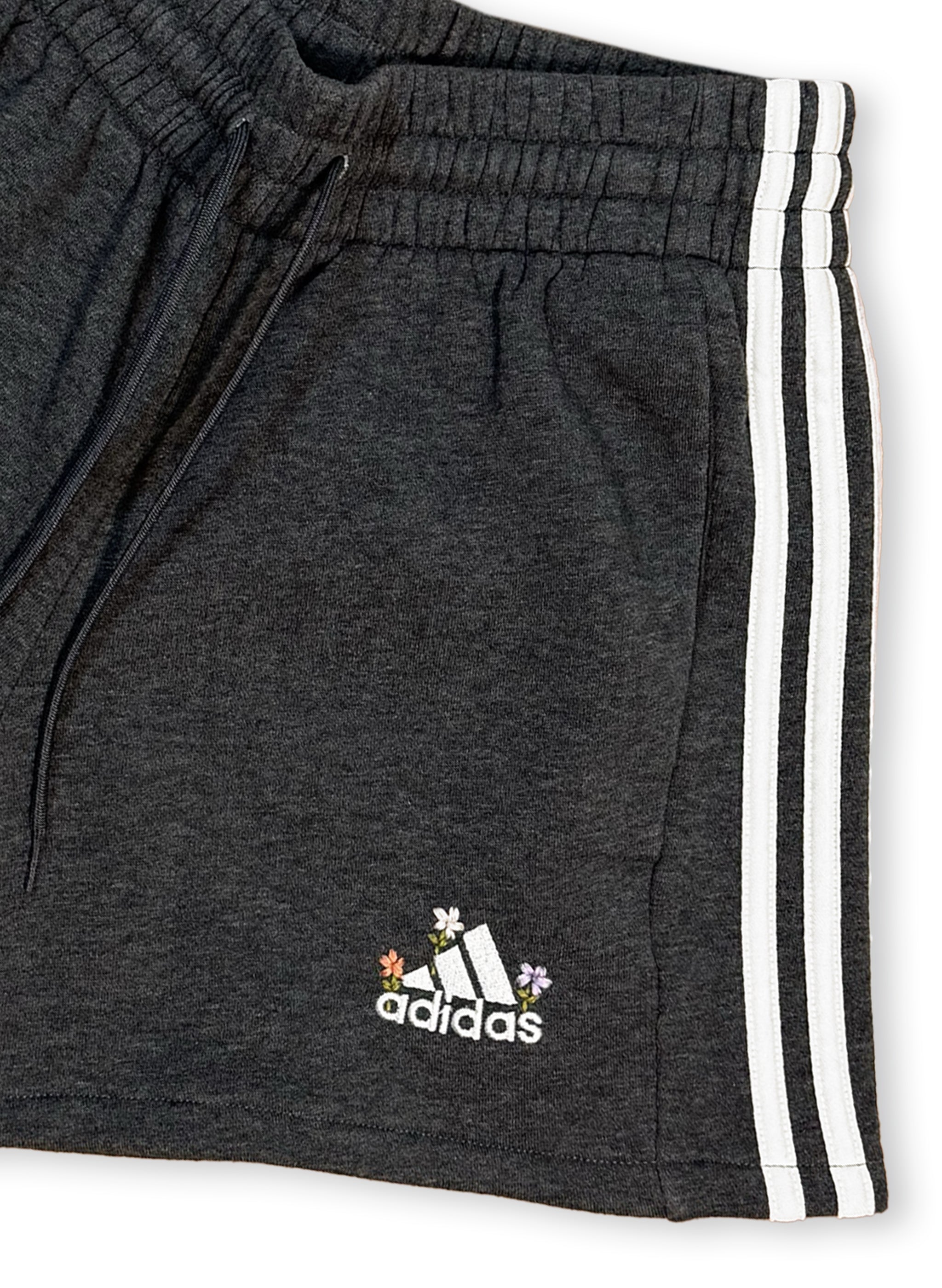Reworked Adidas Sweatshorts (S)