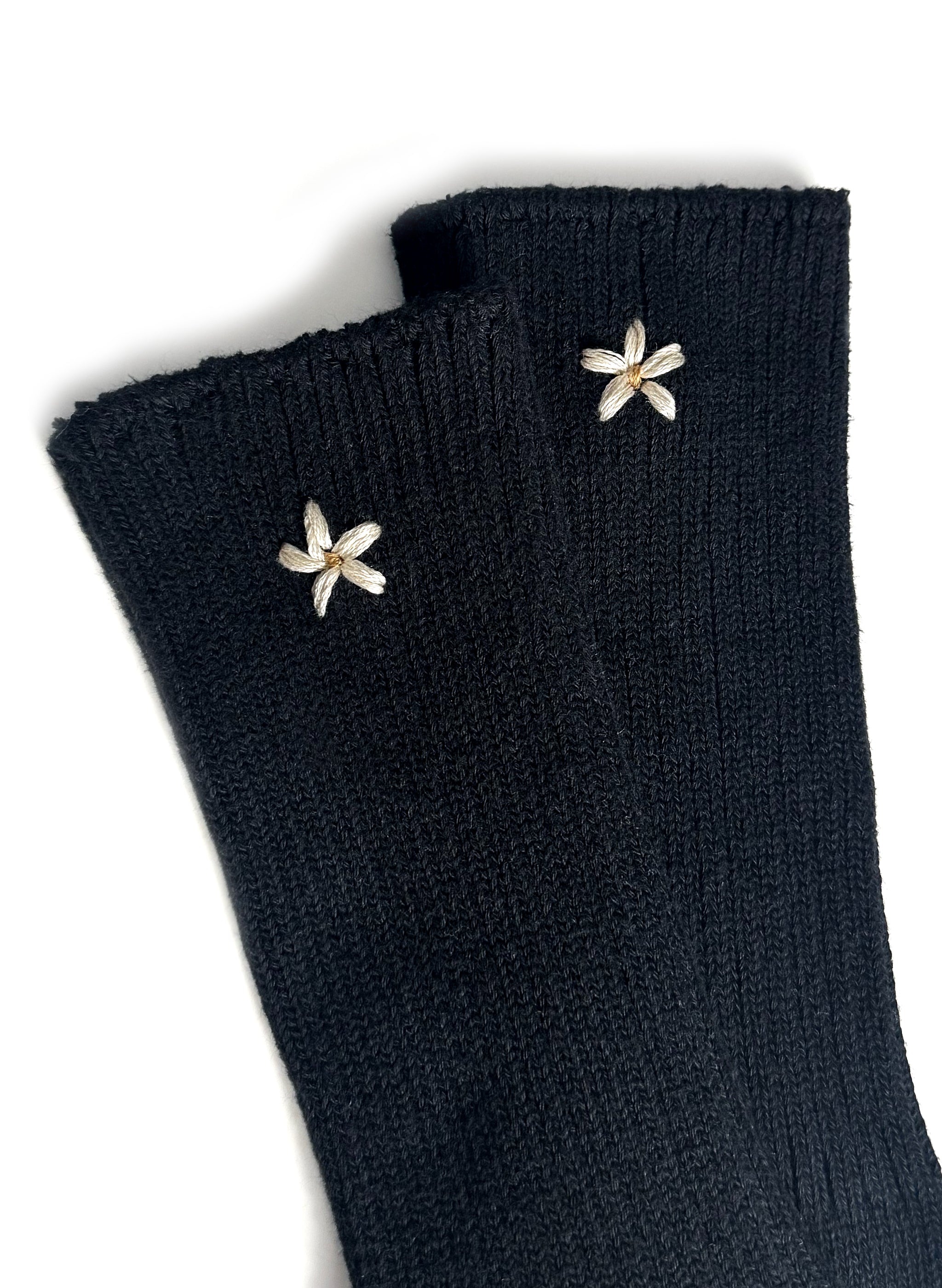 Daisy Organic Socks - Black/Ecru