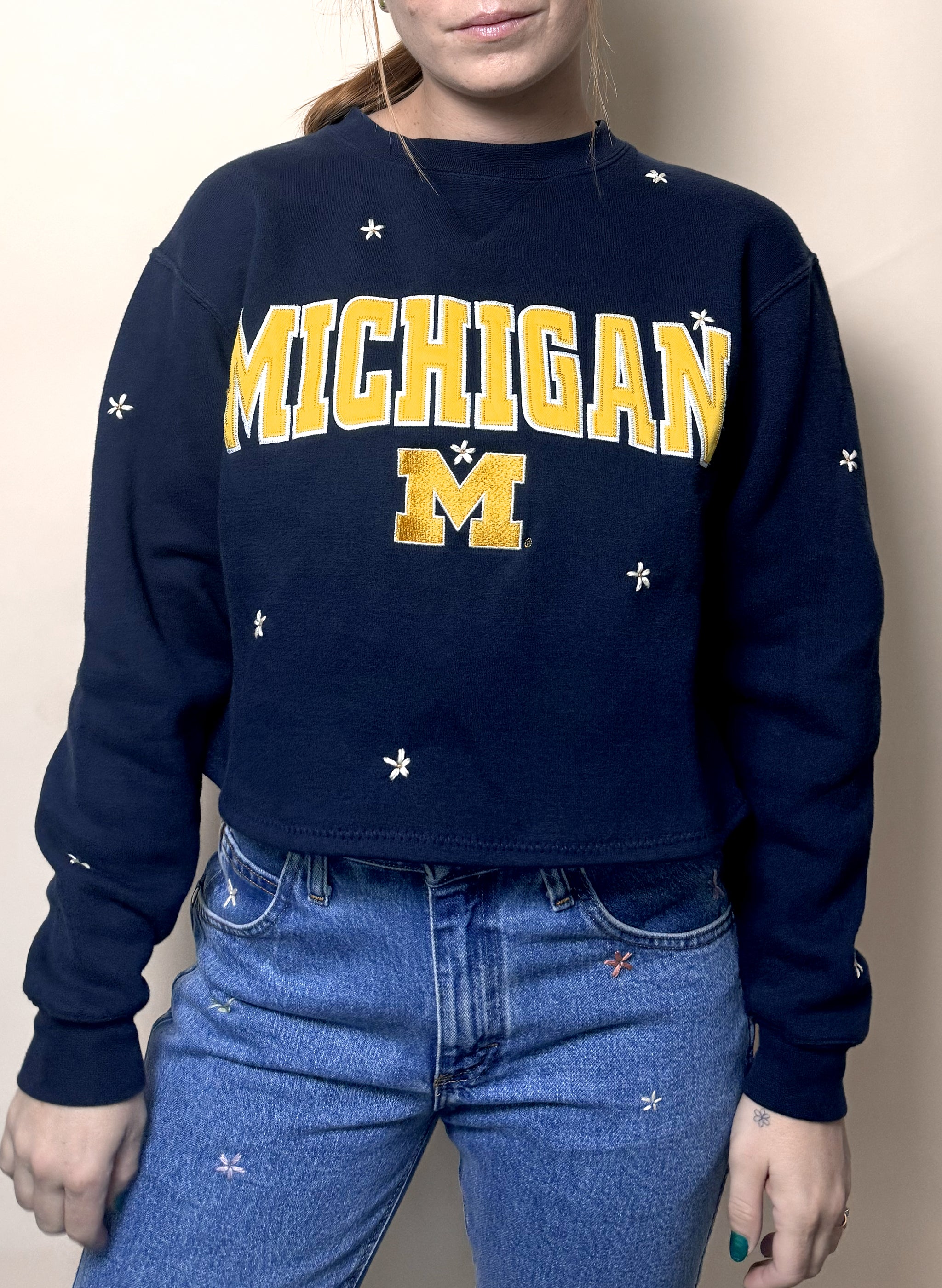 Michigan Cropped Pullover