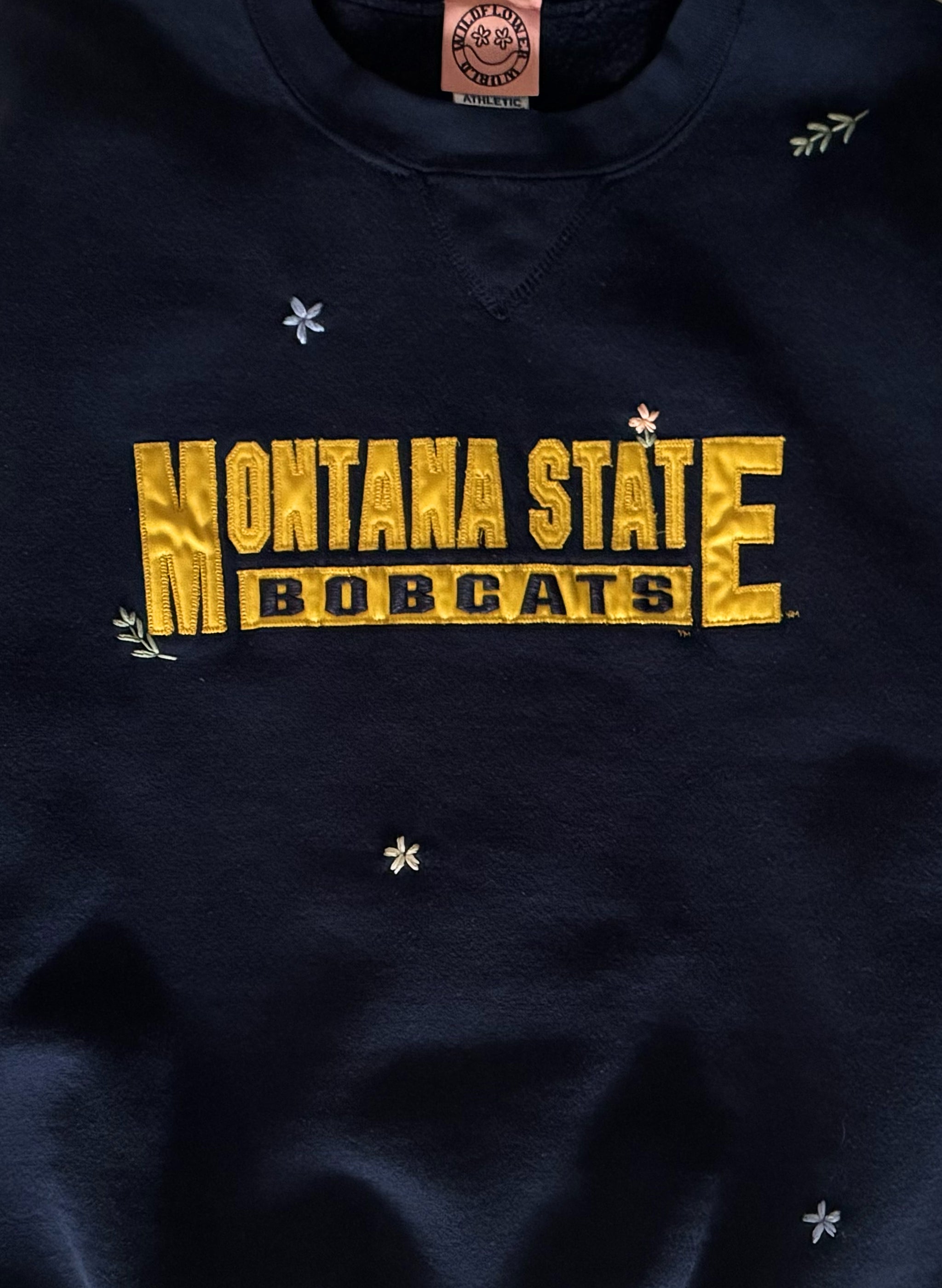 Montana State University Pullover (Medium)