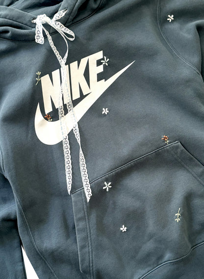 Nike Ribbon Hoodie