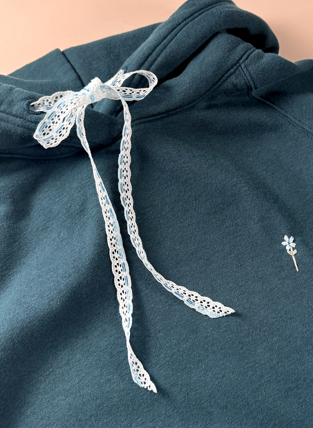 Wildflower Ribbon Hoodie (M)