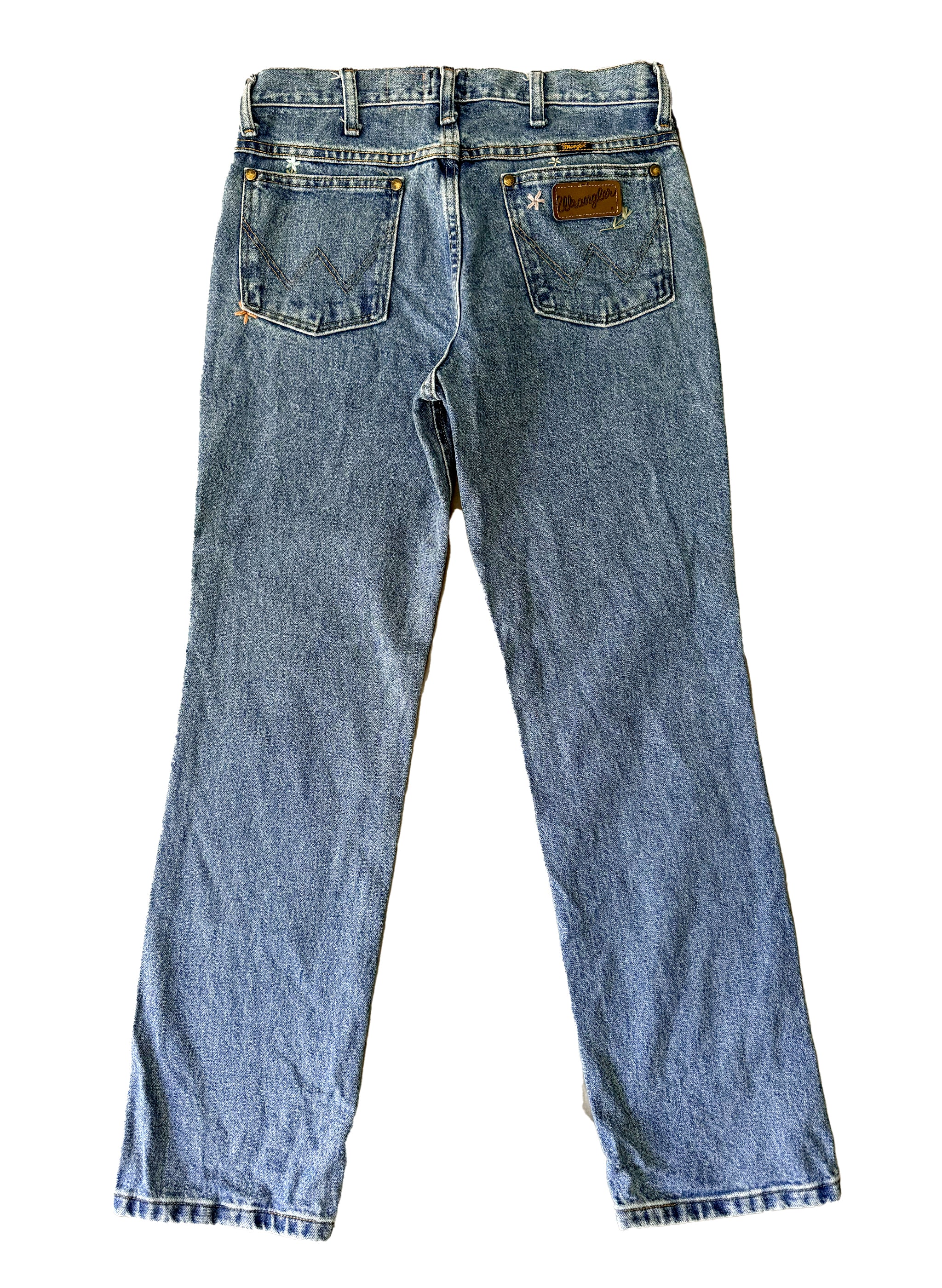 Wrangler Mid-Rise Straight Jeans